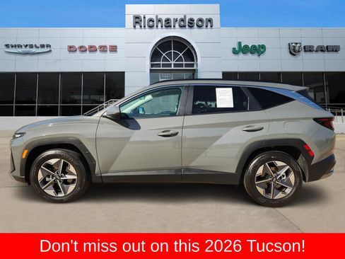 Used 2026 Hyundai Tucson SEL FWD image 3