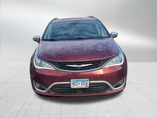 Used 2018 Chrysler Pacifica Limited w/ Advanced Safetytec Group video 2
