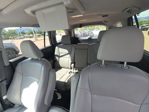 Used 2016 Honda Pilot Touring image 8