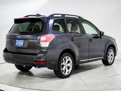 Used 2018 Subaru Forester 2.5i Touring image 11