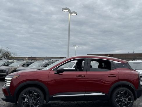 New 2026 Nissan Kicks SR w/ SR Premium Package AWD/4WD image 29