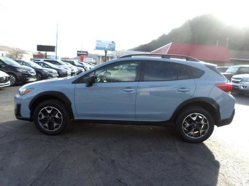 Used 2019 Subaru Crosstrek 2.0i image 9