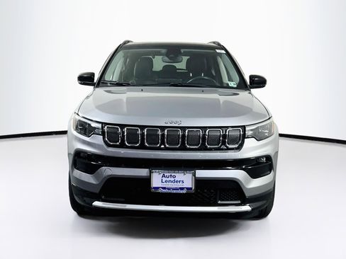 Used 2022 Jeep Compass Limited w/ Elite Group AWD/4WD image 2