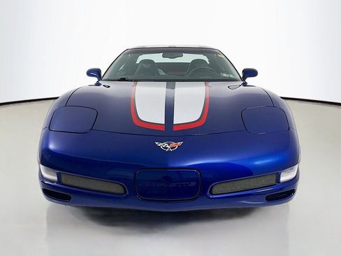 Used 2004 Chevrolet Corvette Z06 w/ Z06 Preferred Equipment Group RWD image 3
