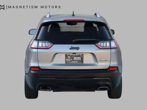 Used 2021 Jeep Cherokee Latitude Lux FWD image 10