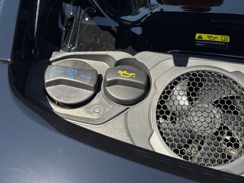 Certified 2023 Porsche 911 Carrera RWD image 36