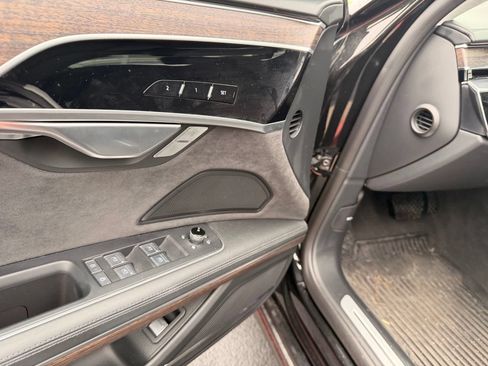 Used 2024 Audi A8 L 3.0T AWD/4WD image 12