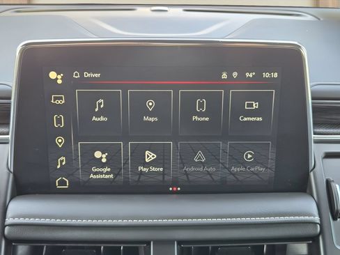 Used 2024 GMC Yukon XL SLT w/ SLT Luxury Package AWD/4WD image 15