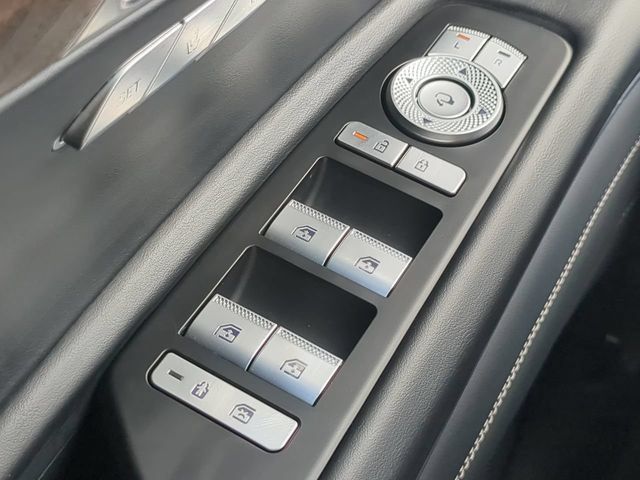 Used 2025 Genesis GV80 2.5T Prestige AWD/4WD image 24