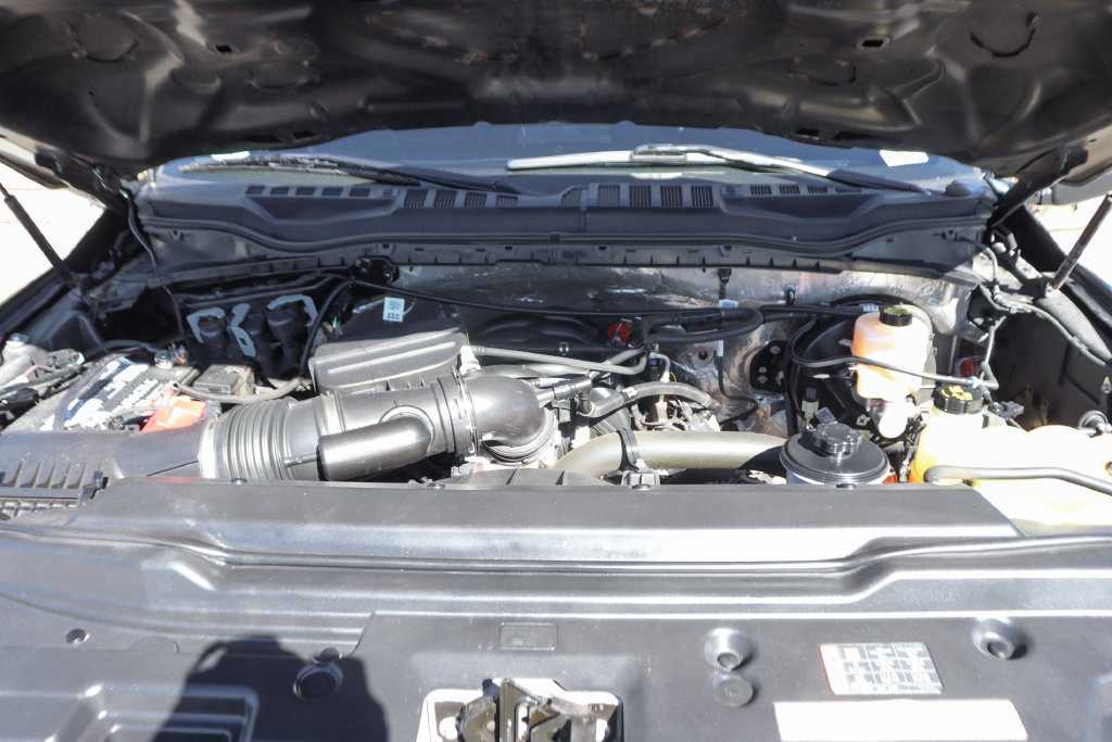 Used 2021 Ford F250 XLT w/ XLT Premium Package AWD/4WD image 11