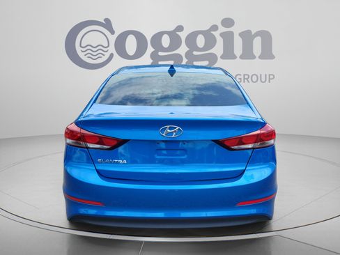 Used 2017 Hyundai Elantra Value Edition FWD image 4