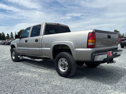 Used 2003 GMC Sierra 2500 SLE RWD image 7