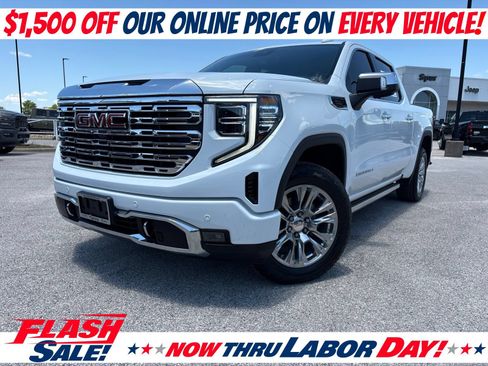 Used 2022 GMC Sierra 1500 Denali AWD/4WD image 1