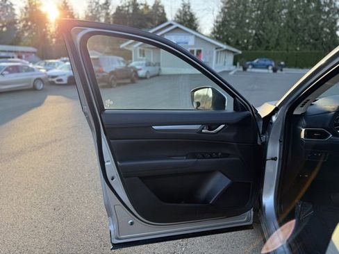 Used 2023 MAZDA CX-5 AWD 2.5 S w/ Preferred Package image 10