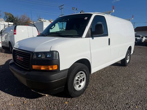 Used 2023 GMC Savana 2500 w/ Driver Convenience Package RWD image 1