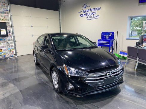 Used 2020 Hyundai Elantra SE FWD image 1