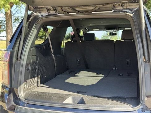 Used 2024 Chevrolet Suburban LT AWD/4WD image 34