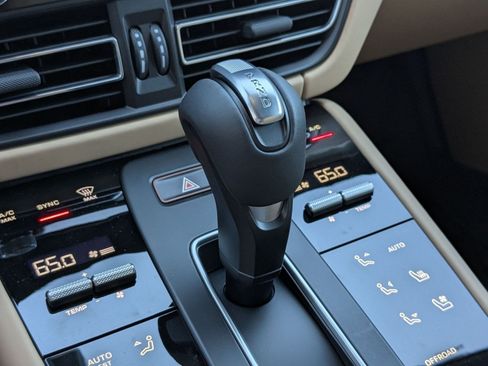 New 2026 Porsche Macan S AWD/4WD image 20