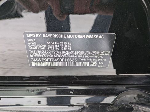 Used 2025 BMW M340i xDrive w/ Premium Package image 32