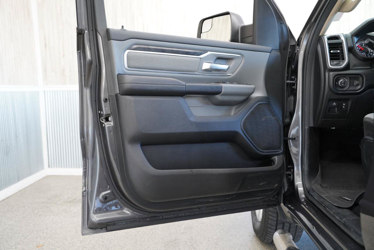 Used 2020 RAM 1500 Big Horn AWD/4WD image 29
