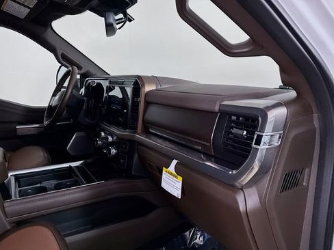 New 2026 Ford F450 King Ranch w/ Chrome Package AWD/4WD image 30