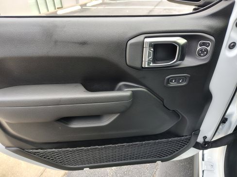 New 2026 Jeep Wrangler Unlimited Sport image 14