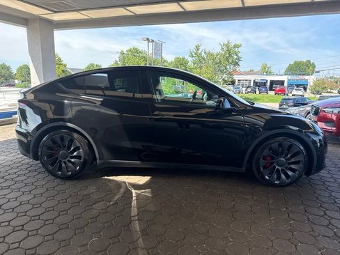 Used 2021 Tesla Model Y Performance AWD/4WD image 5