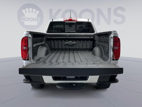 Used 2017 Chevrolet Colorado LT w/ Redline Special Edition image 31