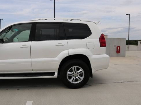 Used 2007 Lexus GX 470 AWD/4WD image 17
