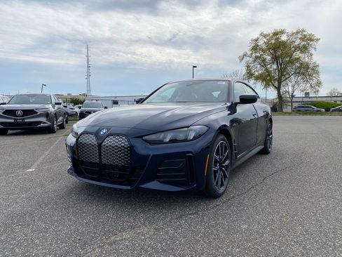 New 2026 BMW i4 xDrive40i AWD/4WD image 1