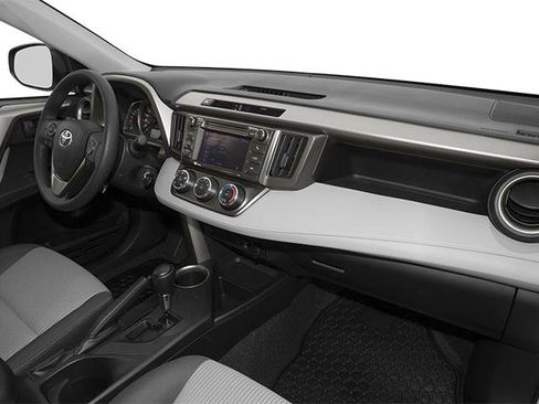 Used 2013 Toyota RAV4 XLE image 14