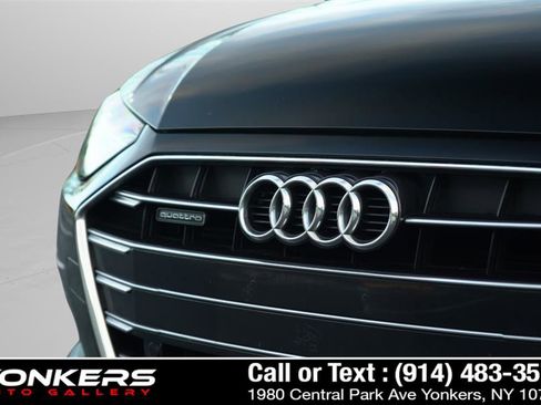 Used 2022 Audi A4 2.0T Premium w/ Convenience Package image 41