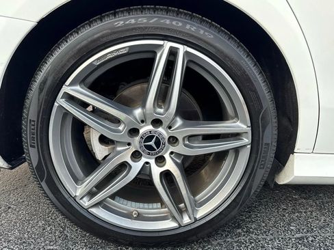 Used 2018 Mercedes-Benz E 300 image 14