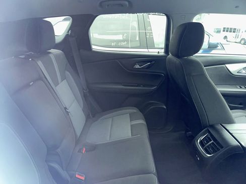 Used 2023 Chevrolet Blazer LT FWD image 4