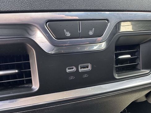 Used 2023 Chevrolet Silverado 1500 LTZ w/ Technology Package AWD/4WD image 16