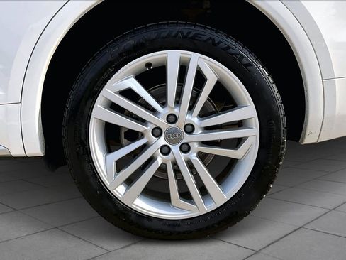 Used 2020 Audi Q5 Premium Plus w/ Premium Plus Package image 11