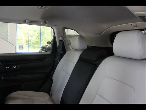 Certified 2024 Honda CR-V EX image 17