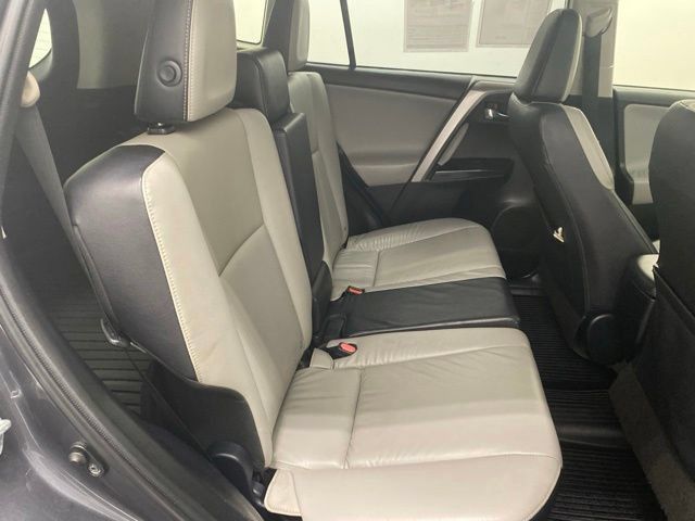 Used 2016 Toyota RAV4 Limited w/ Protection Package AWD/4WD image 33