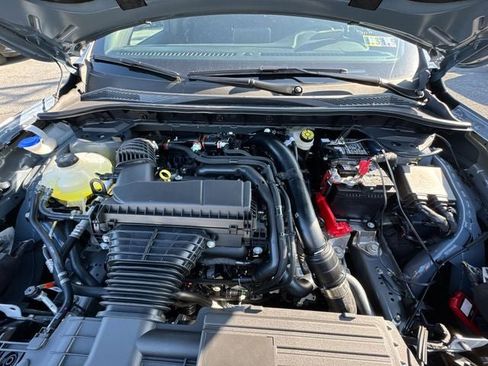 New 2025 Ford Escape ST-Line Select w/ Class II Trailer Tow Package image 24