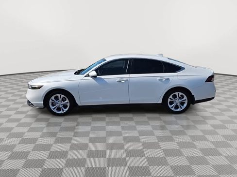 Certified 2025 Honda Accord LX image 5