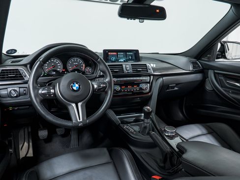 Used 2018 BMW M3 RWD image 17