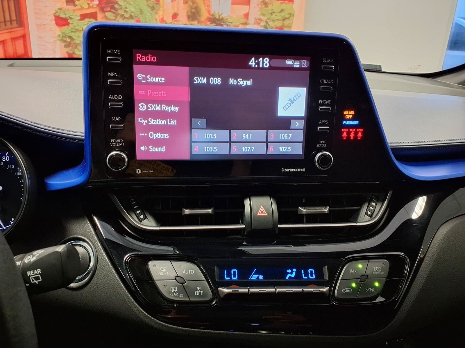 Used 2020 Toyota C-HR XLE FWD image 19