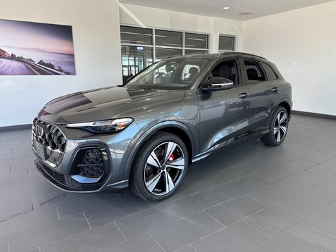 New 2026 Audi SQ5 Premium Plus AWD/4WD image 4