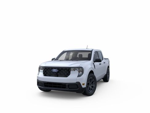 New 2025 Ford Maverick XLT w/ Equipment Group 301A AWD/4WD image 3