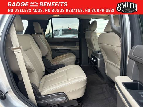 Used 2021 Ford Expedition XLT AWD/4WD image 13