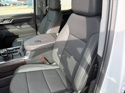 New 2026 GMC Sierra 1500 SLT w/ SLT Premium Plus Package AWD/4WD image 13