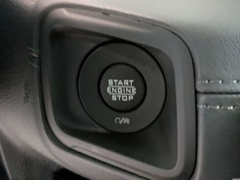 New 2026 Jeep Gladiator Mojave w/ Technology Group AWD/4WD image 22