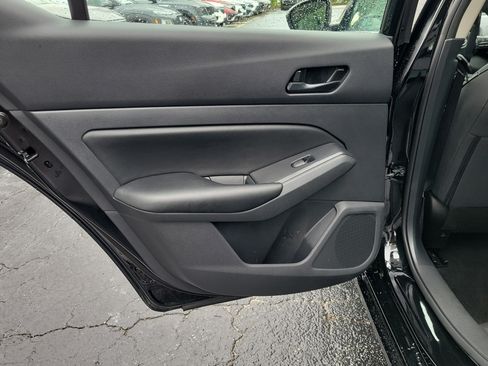 Certified 2025 Nissan Altima 2.5 S FWD image 10