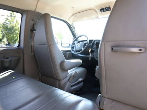Used 2019 Chevrolet Express 2500 LS w/ Safety Package RWD image 21