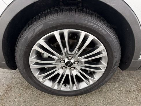 Used 2018 Lincoln MKX Reserve FWD image 7